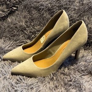 Payless Cream Pointed Toe Heels